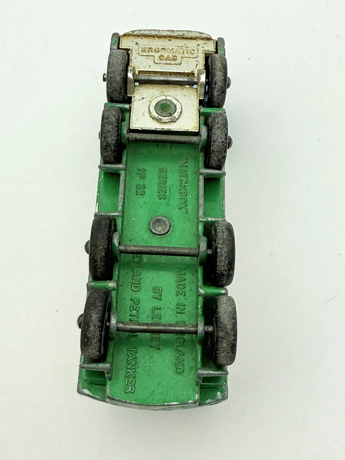 Leyland Petrol Tanker, Matchbox, made in England, die cast resoraki, 1:64 – zdjęcie 7