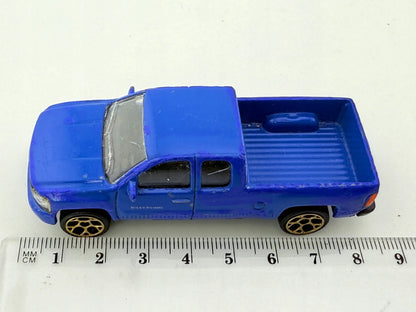 Chevrolet Silverado Majorette Niebieski 1:64 – zdjęcie 7