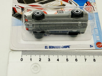 El Segundo Coupe Hot Wheels 2026 Hw Fan Driven 1:64 26 Blister Biały – zdjęcie 7