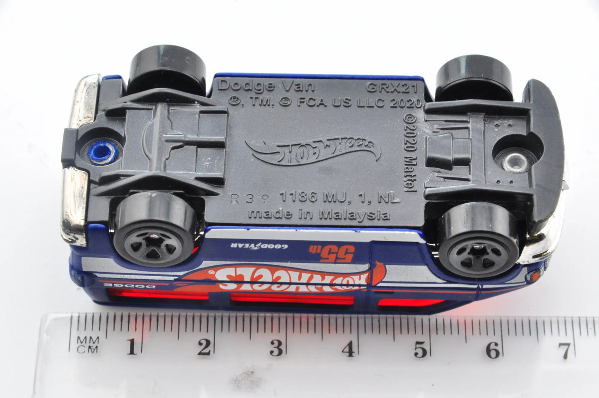 Dodge Van, Hot Wheels, die cast resoraki, 1:64 – zdjęcie 7