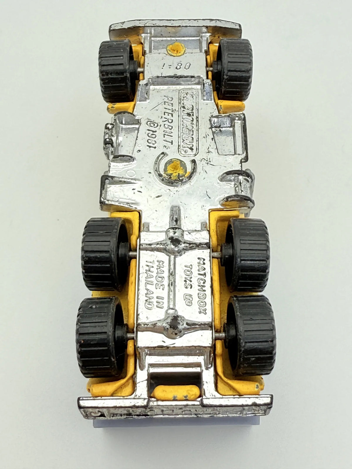 PETERBILT, Matchbox 1981, Resoraki, Die cast 08-1, Żółty, 1:80 – zdjęcie 7