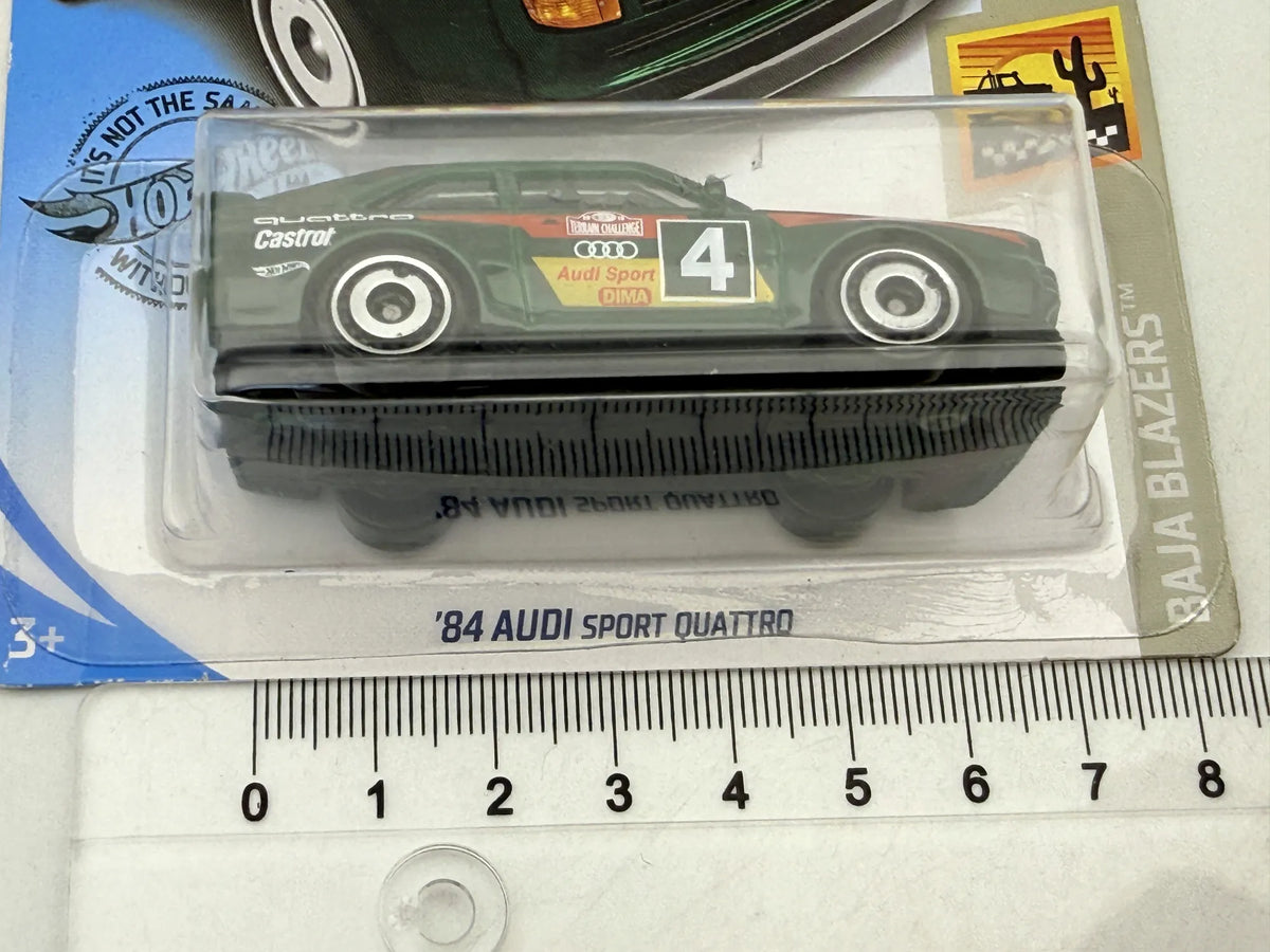 '84 AUDI SPORT QUATTRO Baja Blazers Hot Wheels 2019 Zielony 1:64 Protektor – zdjęcie 7