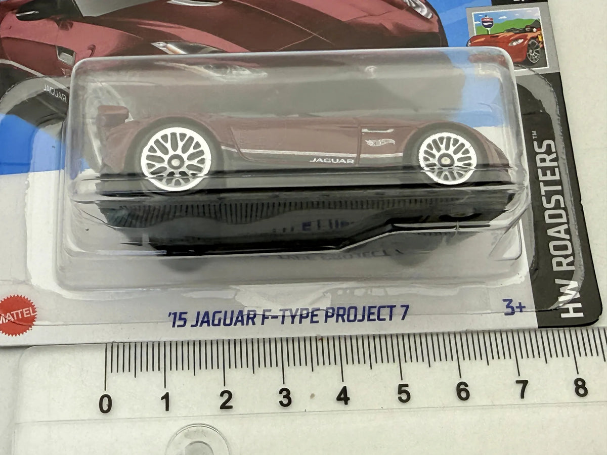 '15 JAGUAR F-TYPE PROJECT 7 HW Roadsters Hot Wheels 2024 Bordowy 1:64 – zdjęcie 7