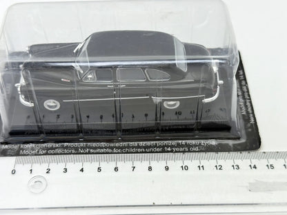 GAZ-12 ZIM (1952) Legendarne Samochody AmerCom Czarny 1:43 – zdjęcie 7