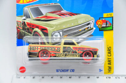 '67 CHEVY C10 Hot Wheels 2024 Żółty 1:64 – zdjęcie 7
