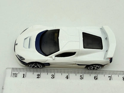 Rimac Nevera Hot Wheels Biała 1:64 – zdjęcie 7