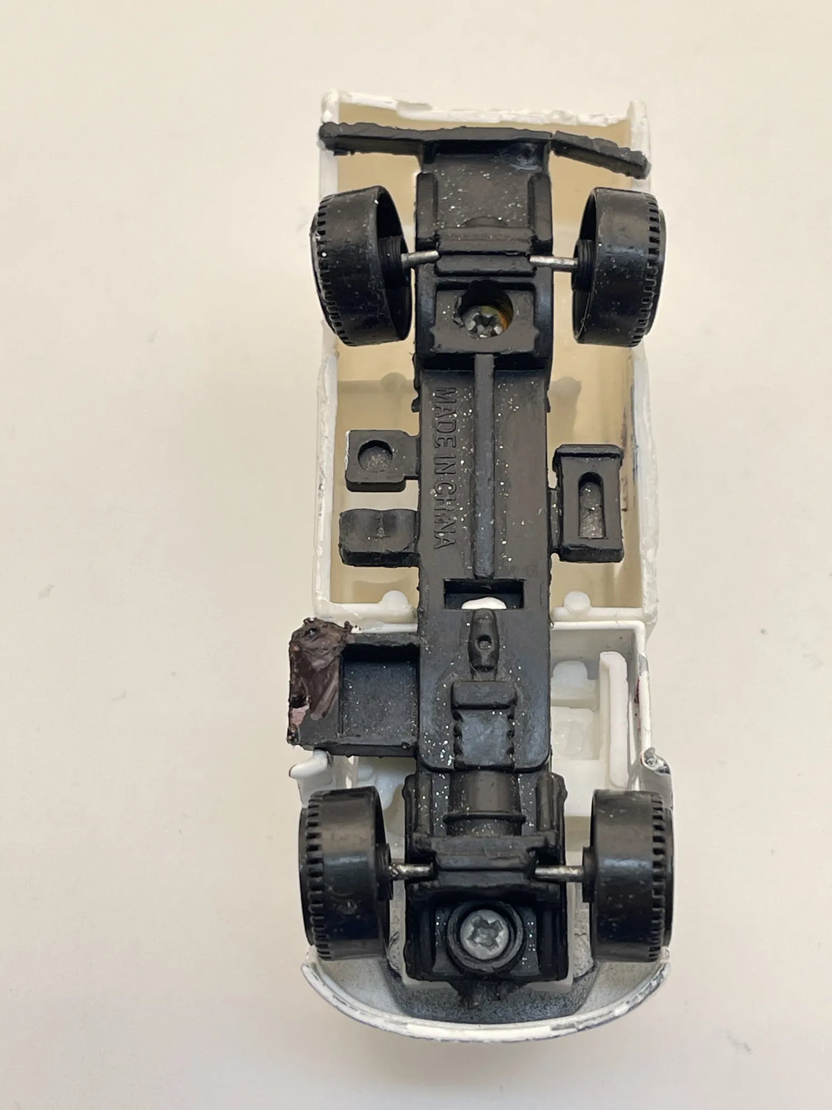Ambulans, Ciężarówka, Resoraki, Die cast 1:64 – zdjęcie 7