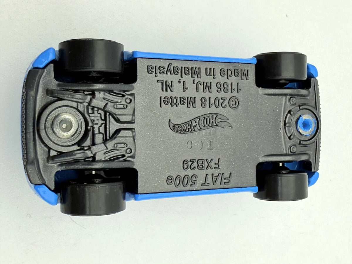 FIAT 500E, Hot Wheels 2018, Die cast FXB29, Niebieski, 1:64, Resoraki – zdjęcie 7