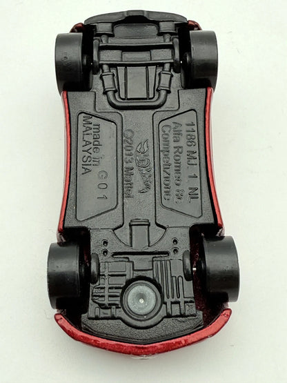 Alfa Romeo 8C Competizione Hot Wheels Czerwony 1:64 – zdjęcie 7