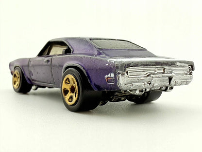 '69 Dodge Charger 500 Hot Wheels 2014 Fioletowy 1:64 – zdjęcie 7