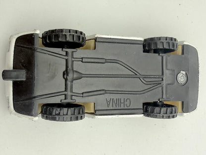HAIWAII AIR LiNE (POJAZD LOTNISKOWY), Die cast, Biały, 1:64, Resoraki – zdjęcie 7