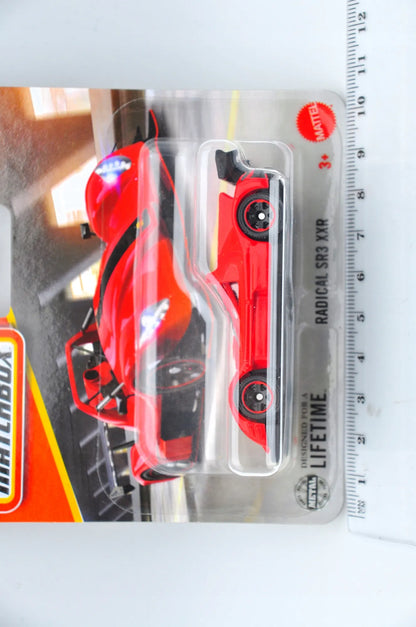 RADICAL SR3 XXR Matchbox 2023 Czerwony 1:64 – zdjęcie 7