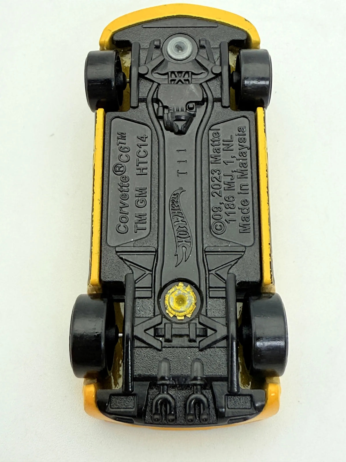 Corvette C6 Hot Wheels Żółty 1:64 – zdjęcie 7