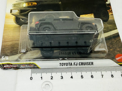 Toyota FJ Cruiser Hot Wheels Fast & Furious 1:64 Blister Szary – zdjęcie 7