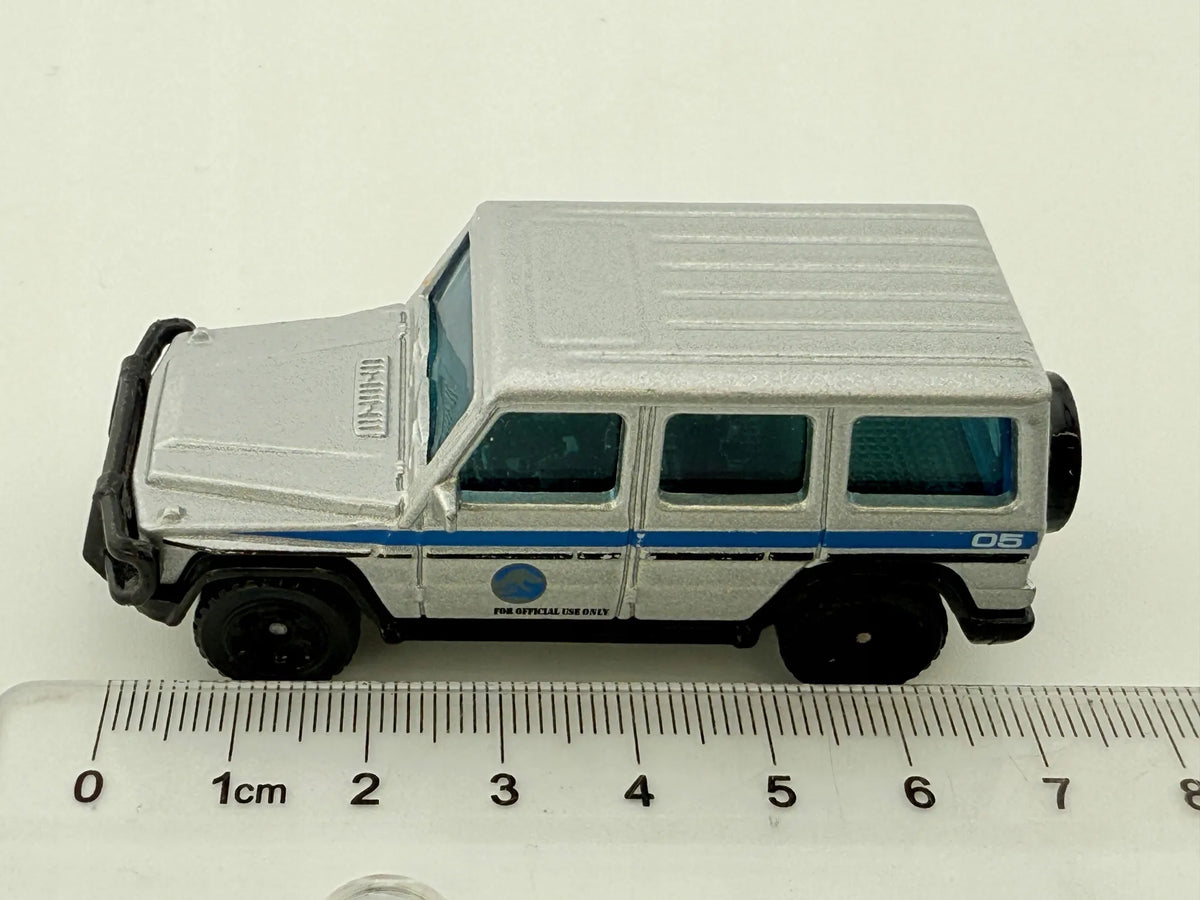 Mercedes-Benz G-Class Matchbox 2017 Srebrny 1:64 – zdjęcie 7