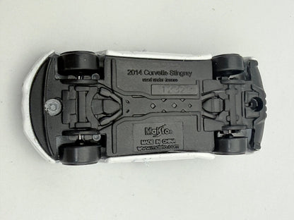 2014 CORVETTE STINGRAY, Maisto, Die cast, Biały, 1:64, Resoraki – zdjęcie 7
