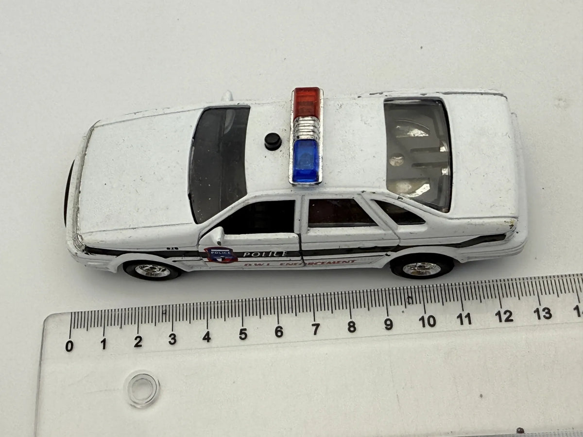 SHOWCASTS FORD TAURUS POLICE POLICJA Welly Biały 1:30 – zdjęcie 7