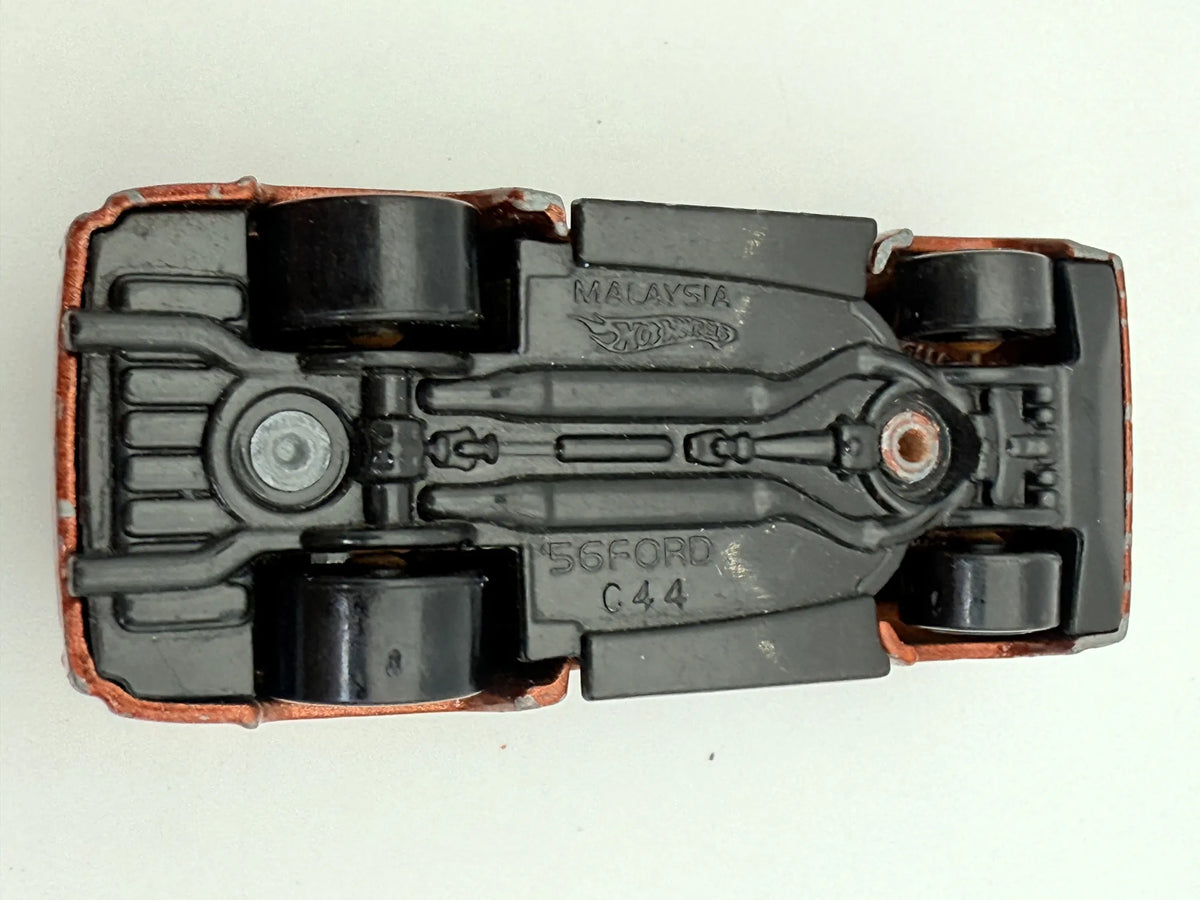 1956 Ford Hot Wheels Brązowy 1:64 – zdjęcie 7