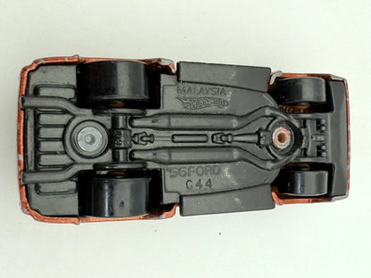 1956 Ford Hot Wheels Brązowy 1:64 – zdjęcie 7