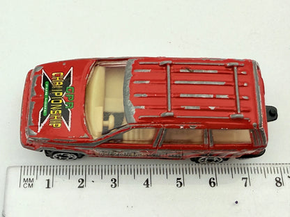 Suv Czerwony 1:64 – zdjęcie 7