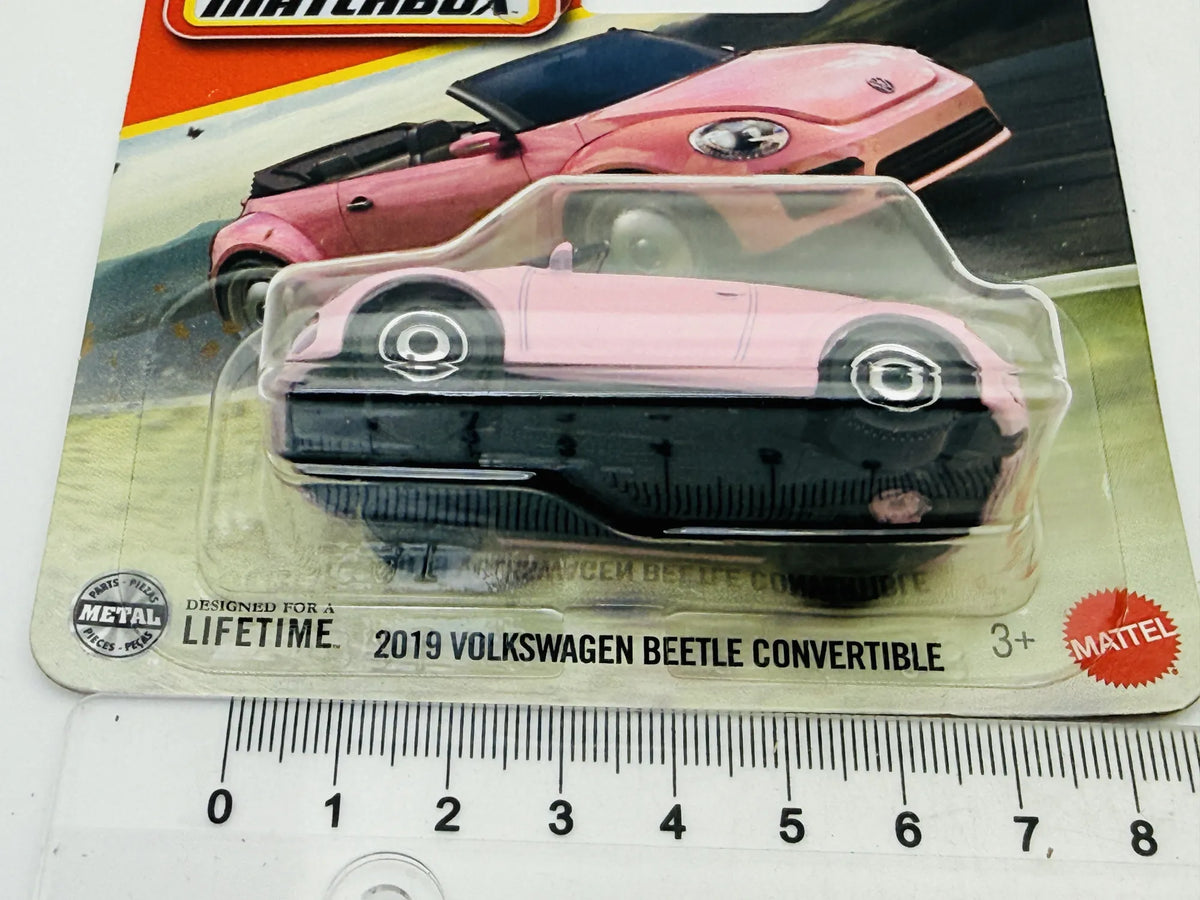 Volkswagen Beetle Convertible Matchbox 2024 Mainline 1:64 Blister Różowy – zdjęcie 7