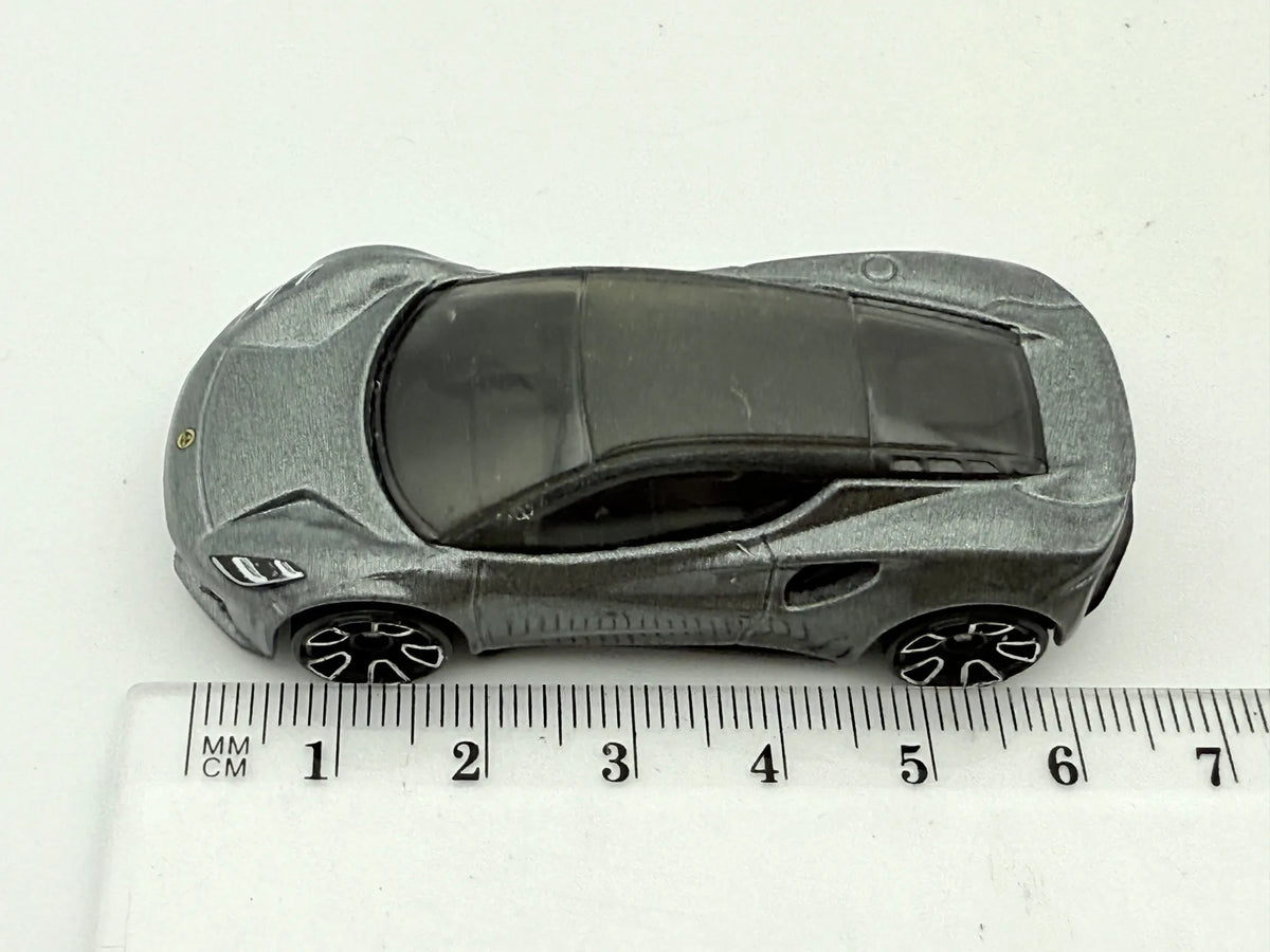 Lotus Emira Hot Wheels Szary 1:64 – zdjęcie 7
