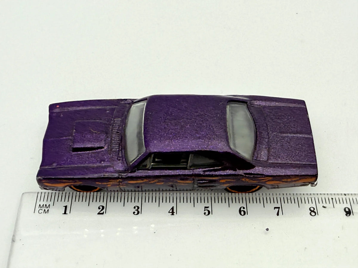 Muscle Car Hot Wheels Fioletowy 1:64 – zdjęcie 7