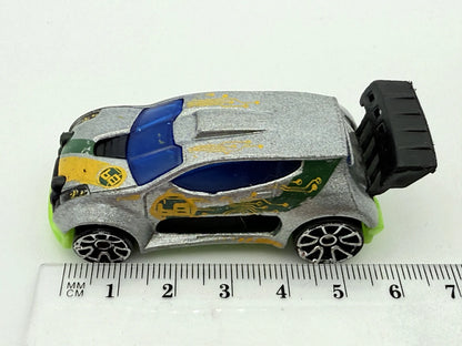Samochód Wyścigowy Hot Wheels Srebrny 1:64 – zdjęcie 7