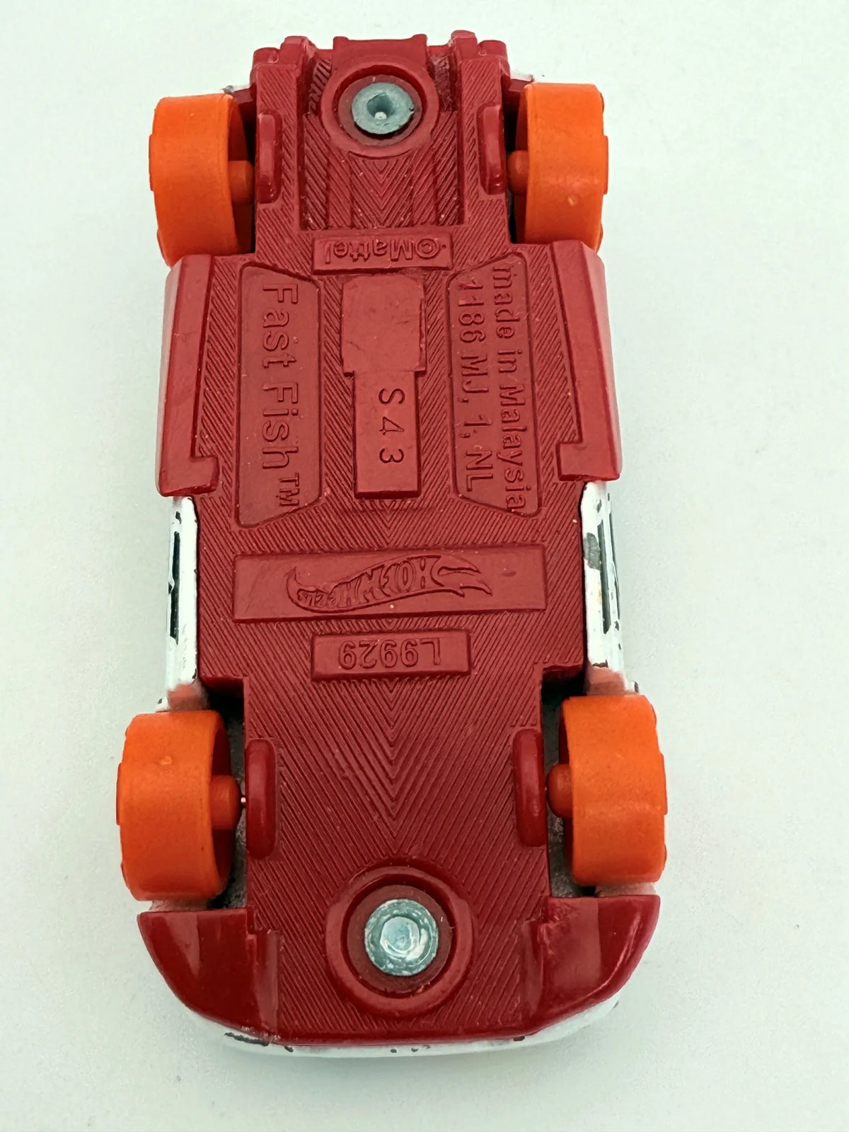 Fast Fish Hot Wheels Biały 1:64 – zdjęcie 7