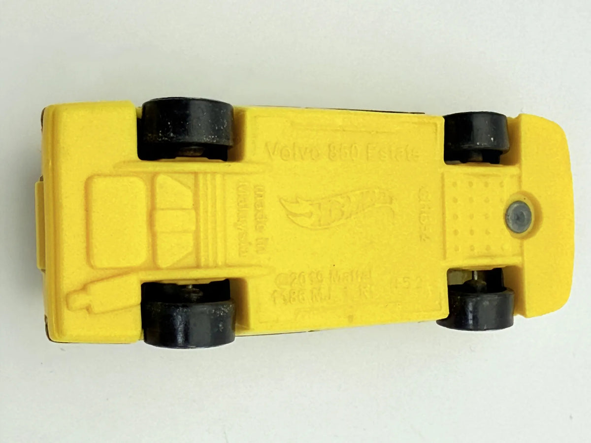 Volvo 850 Estate Hot Wheels Żółty 1:64 – zdjęcie 7