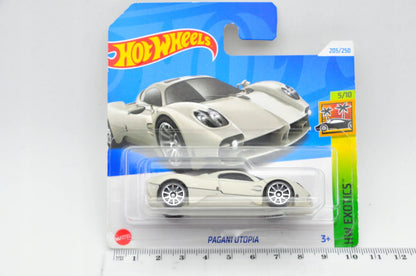 Pagani Utopia HW Exotics Hot Wheels 2024 Perłowy 1:64 – zdjęcie 7