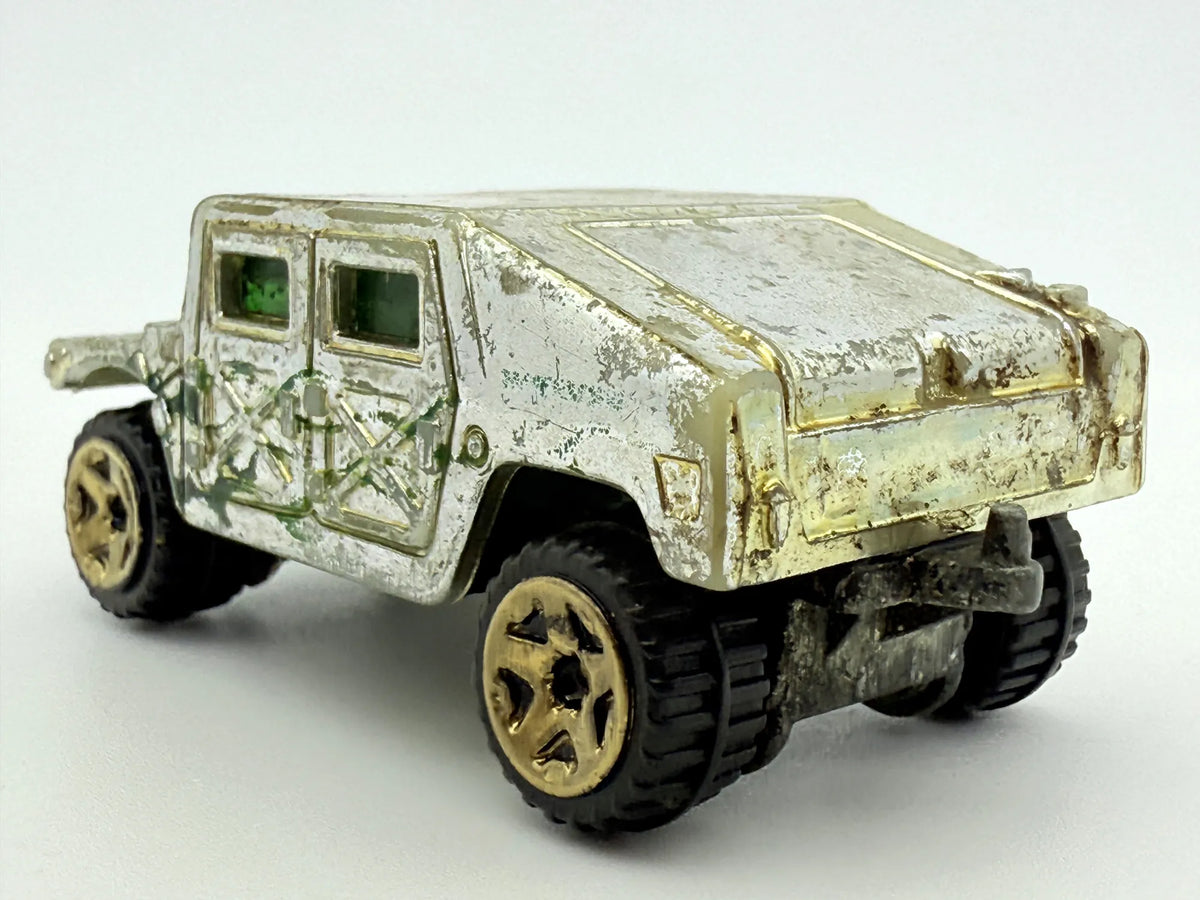 Humvee Hot Wheels Srebrny 1:64 – zdjęcie 7