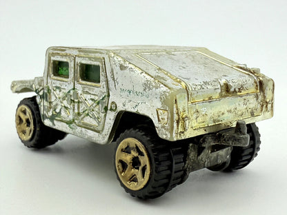 Humvee Hot Wheels Srebrny 1:64 – zdjęcie 7
