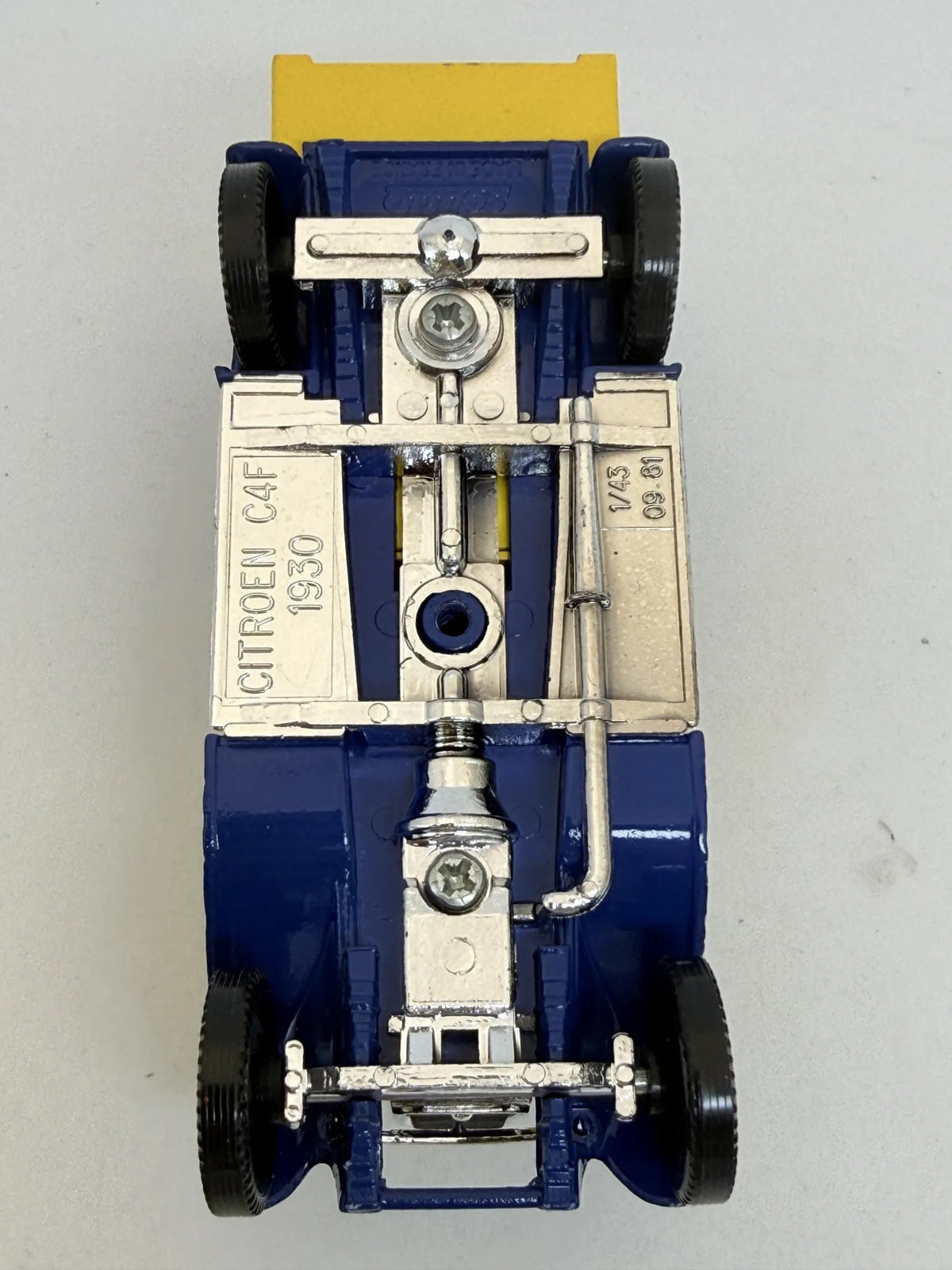 CITROEN C4F 1930, MICHELIN, Solido, Made in France, Die cast, Żółty, 1:43 – zdjęcie 7