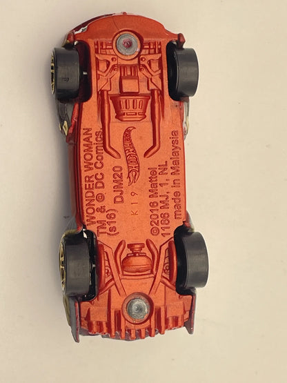 WONDER WOMAN, Hot Wheels 2016, Die cast DJM20, Czerwony, 1:64, Resoraki – zdjęcie 7