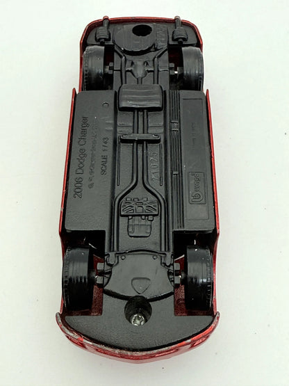 2006 Dodge Charger Bburago Czerwona 1:43 – zdjęcie 7
