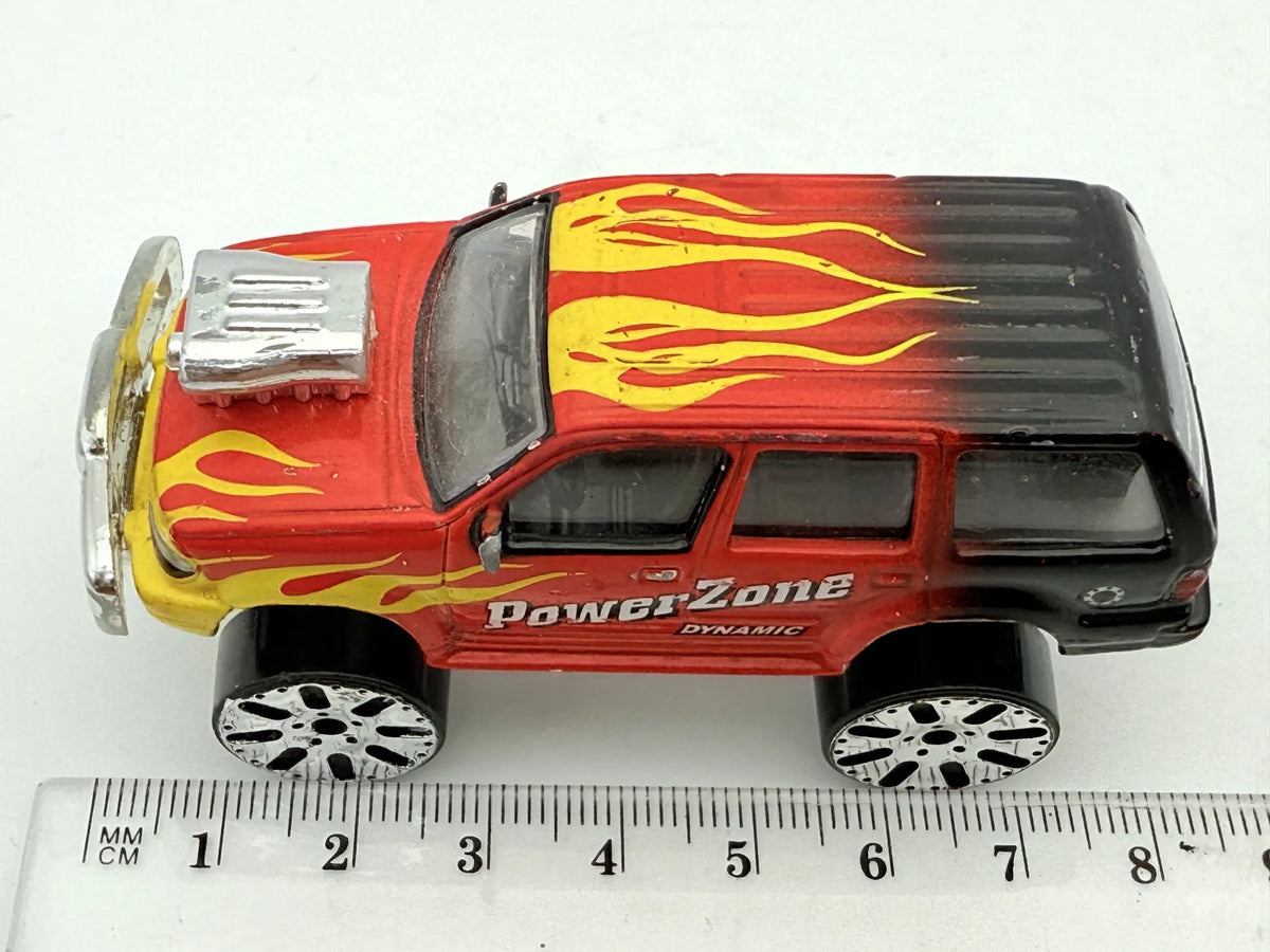 Ford Explorer Czerwono-Czarna 1:64 – zdjęcie 7