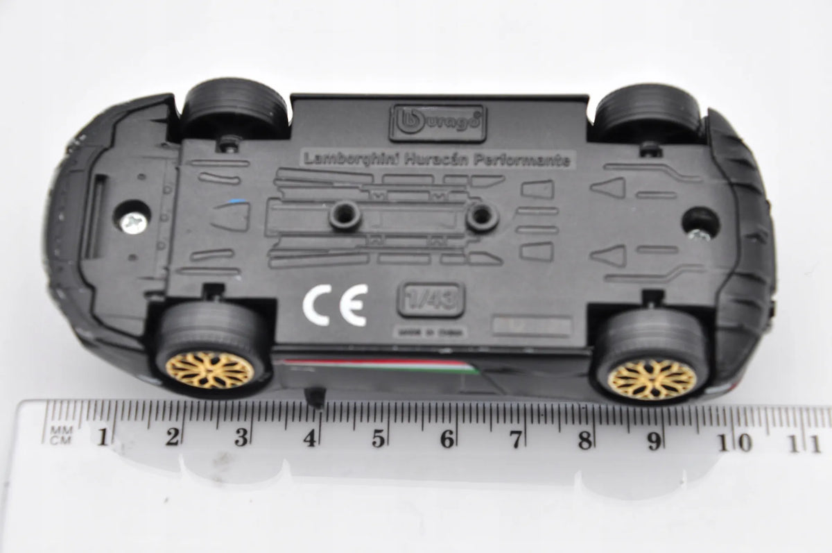 Lamborghini Huracan Performante Bburago Czarny 1:43 – zdjęcie 7