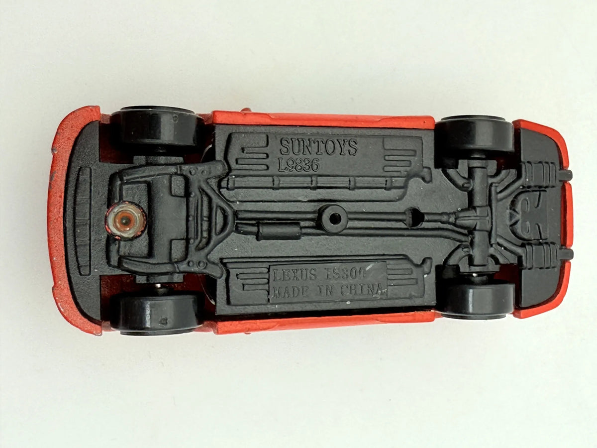 Lexus Es300 Sun Toys Czerwony 1:64 – zdjęcie 8