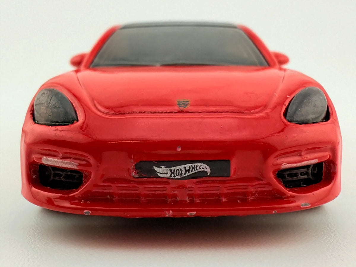 Porsche Panamera Turbo S E-Hybrid Sport Turismo Hot Wheels 2018 1:64 – zdjęcie 8