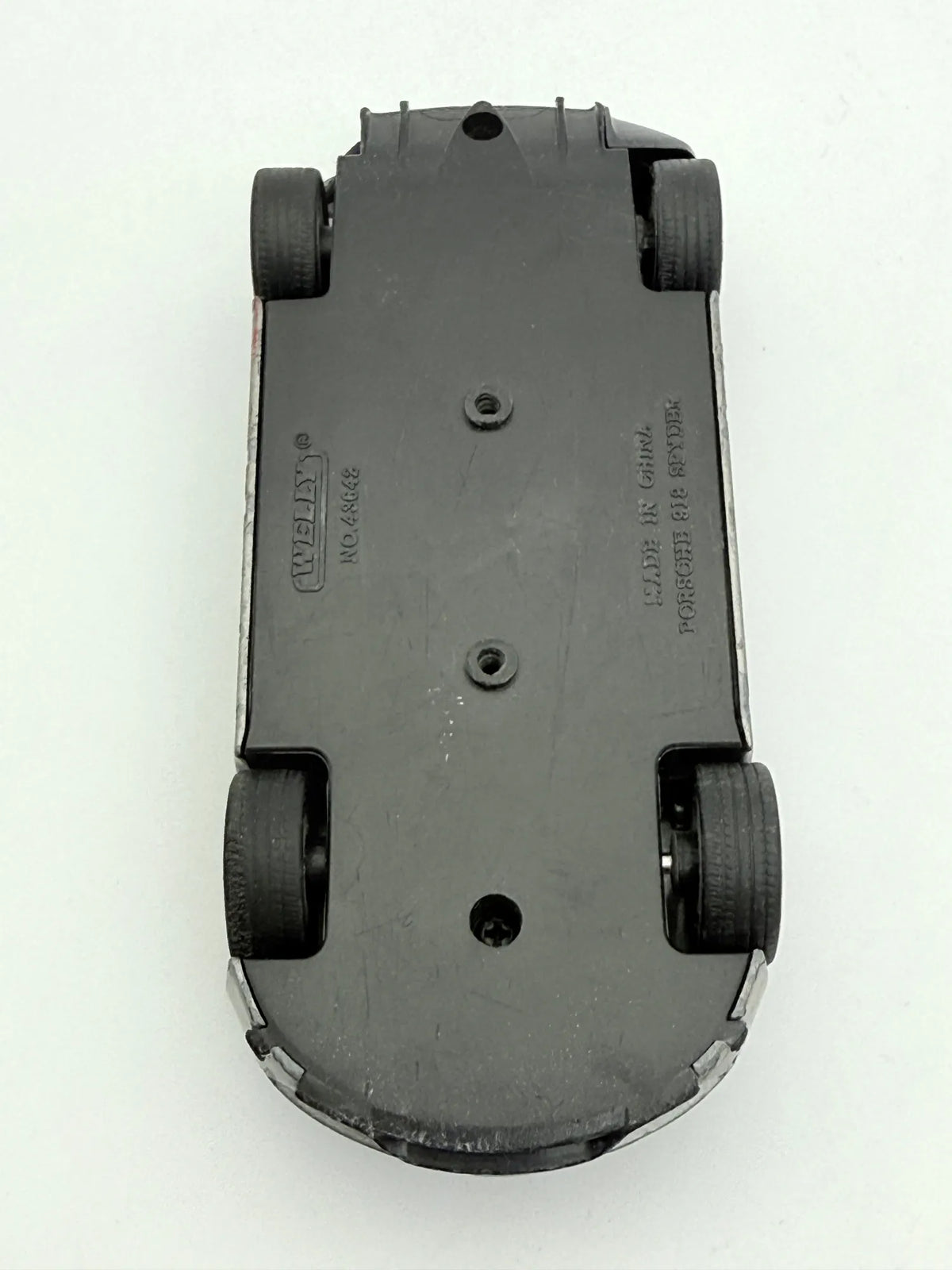 Porsche 918 Spyder Welly Srebrny 1:43 – zdjęcie 8