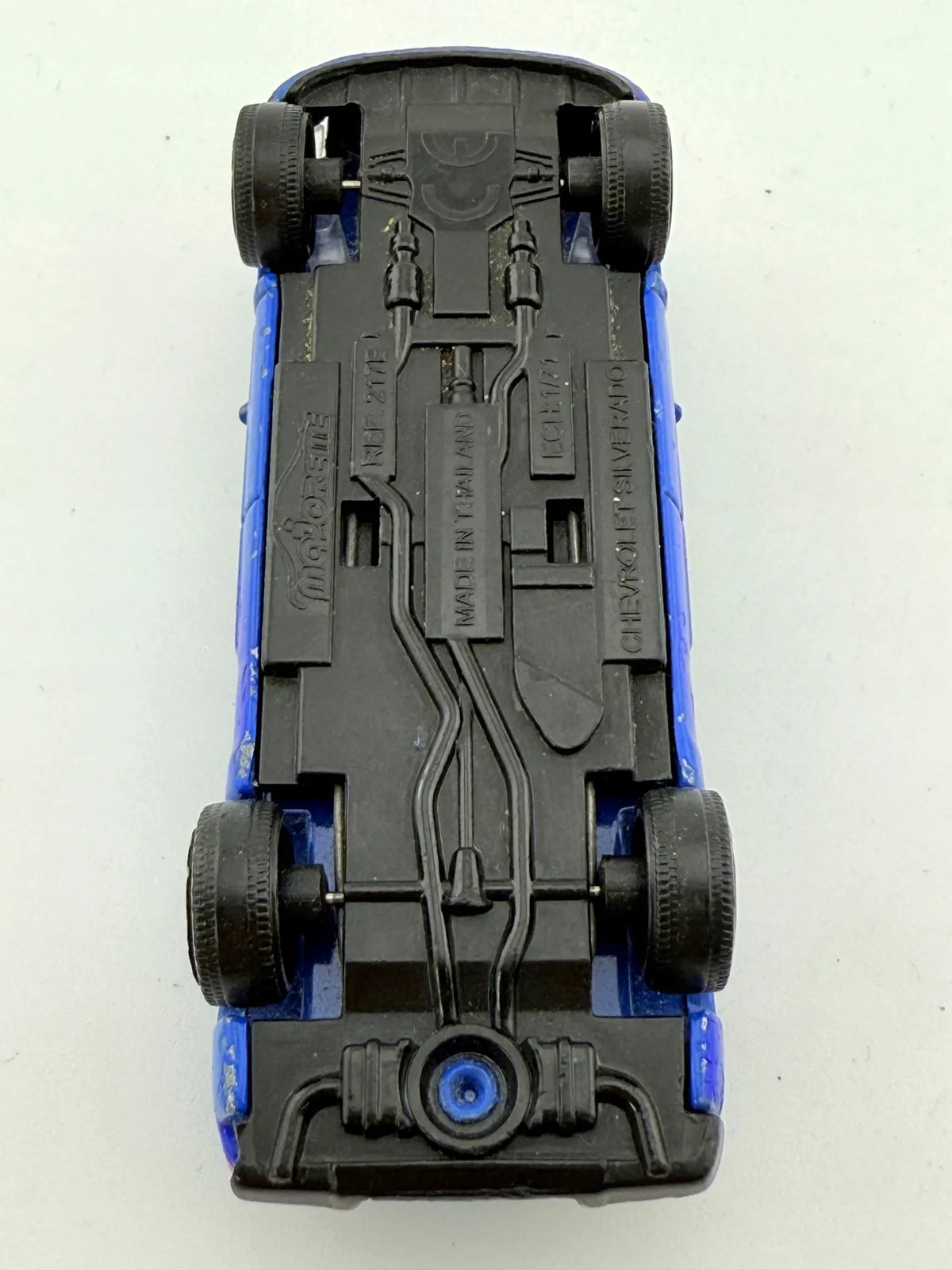 Chevrolet Silverado Majorette Niebieski 1:64 – zdjęcie 8