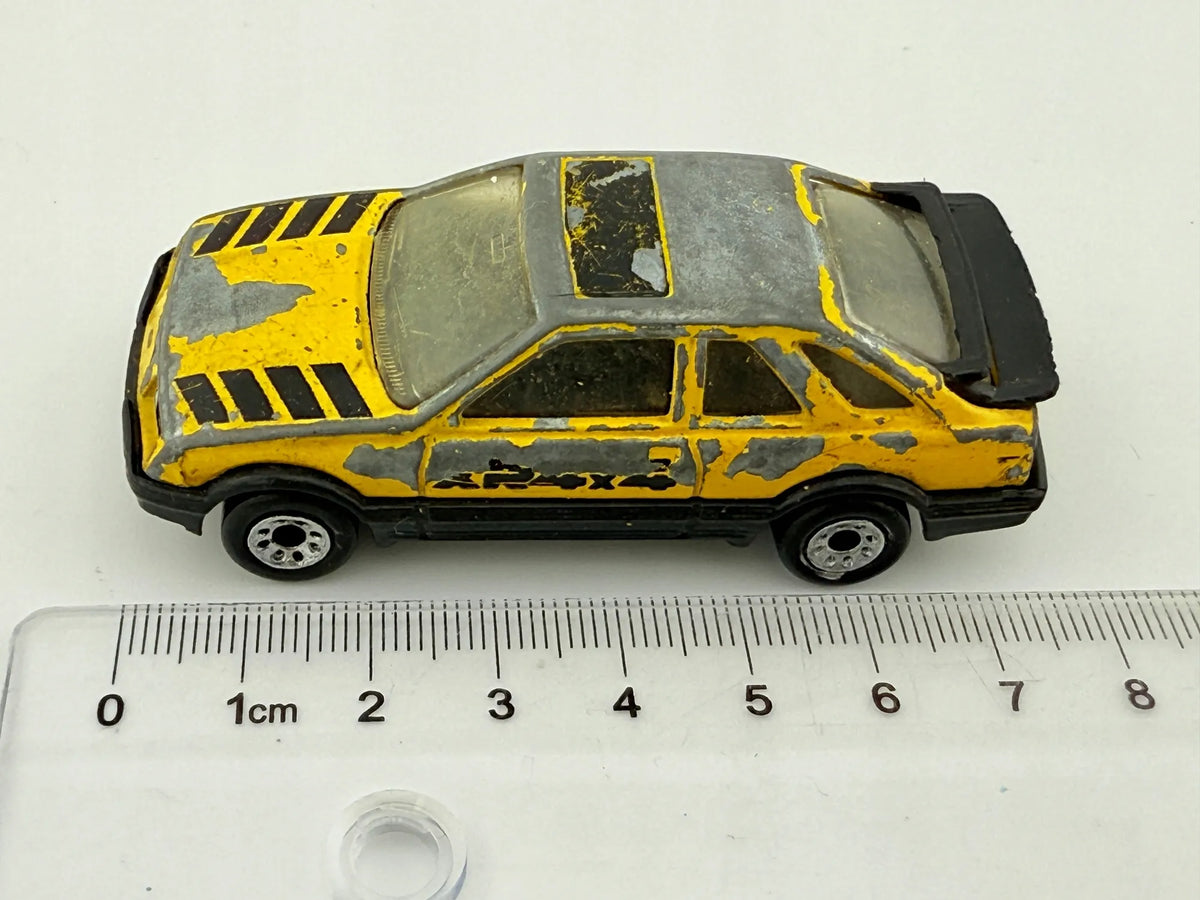 Ford Sierra Xr4I Matchbox 1983 Żółty 1:58 Made in Macau – zdjęcie 8
