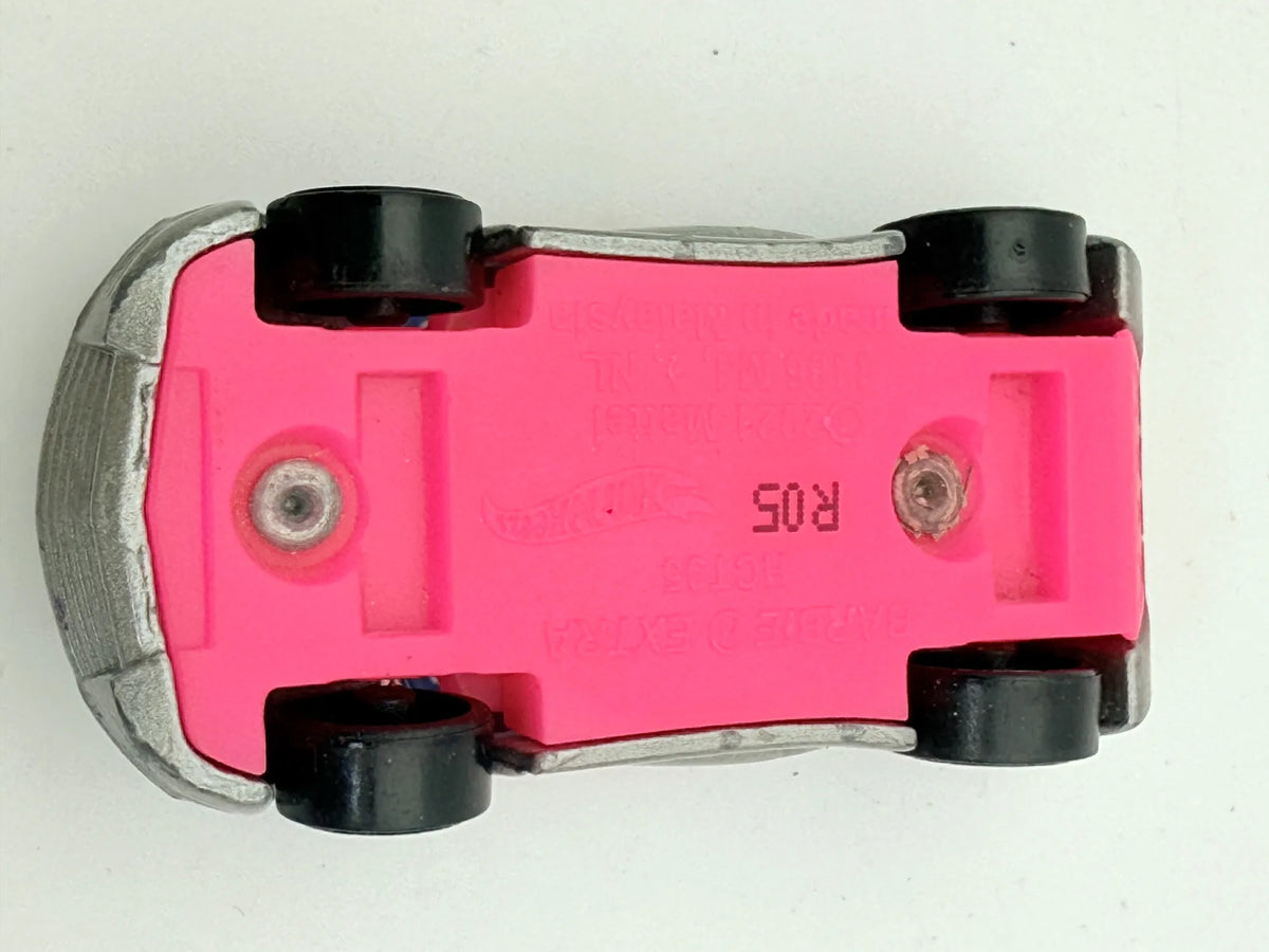Barbie D Extra Hot Wheels Srebrna 1:64 – zdjęcie 8