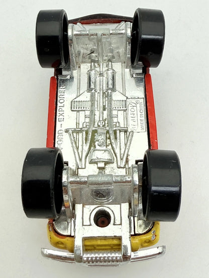 Ford Explorer Czerwono-Czarna 1:64 – zdjęcie 8