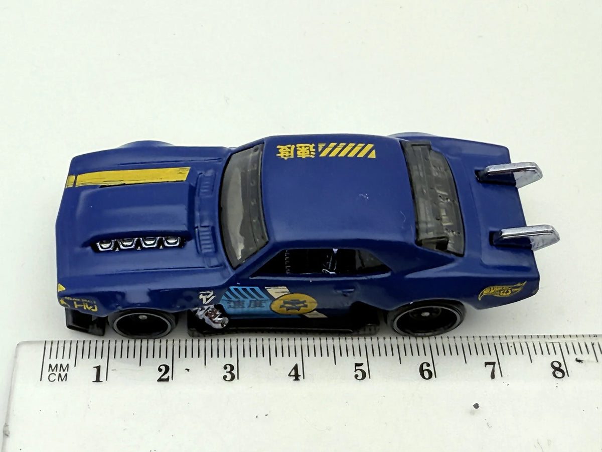 Custom '68 Camaro Hot Wheels Niebieska 1:64 – zdjęcie 8