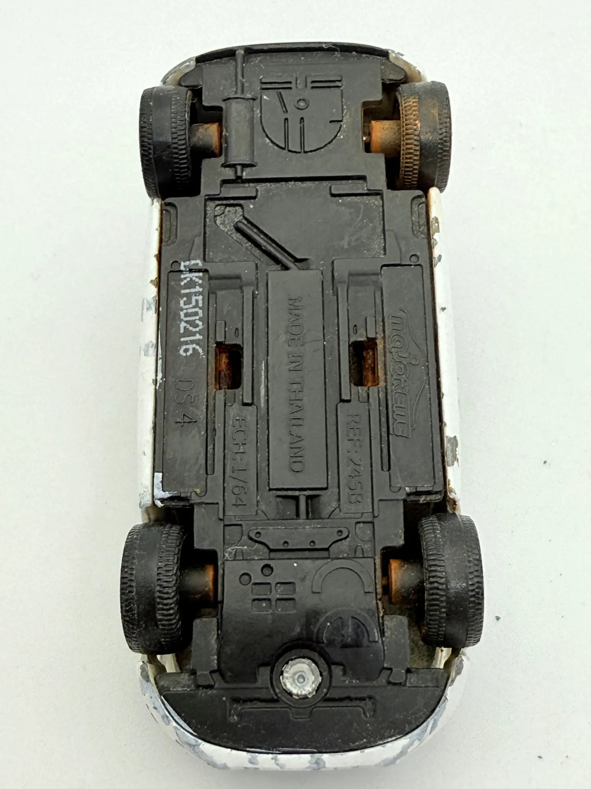 Citroën Ds4 Majorette Biała 1:64 – zdjęcie 8