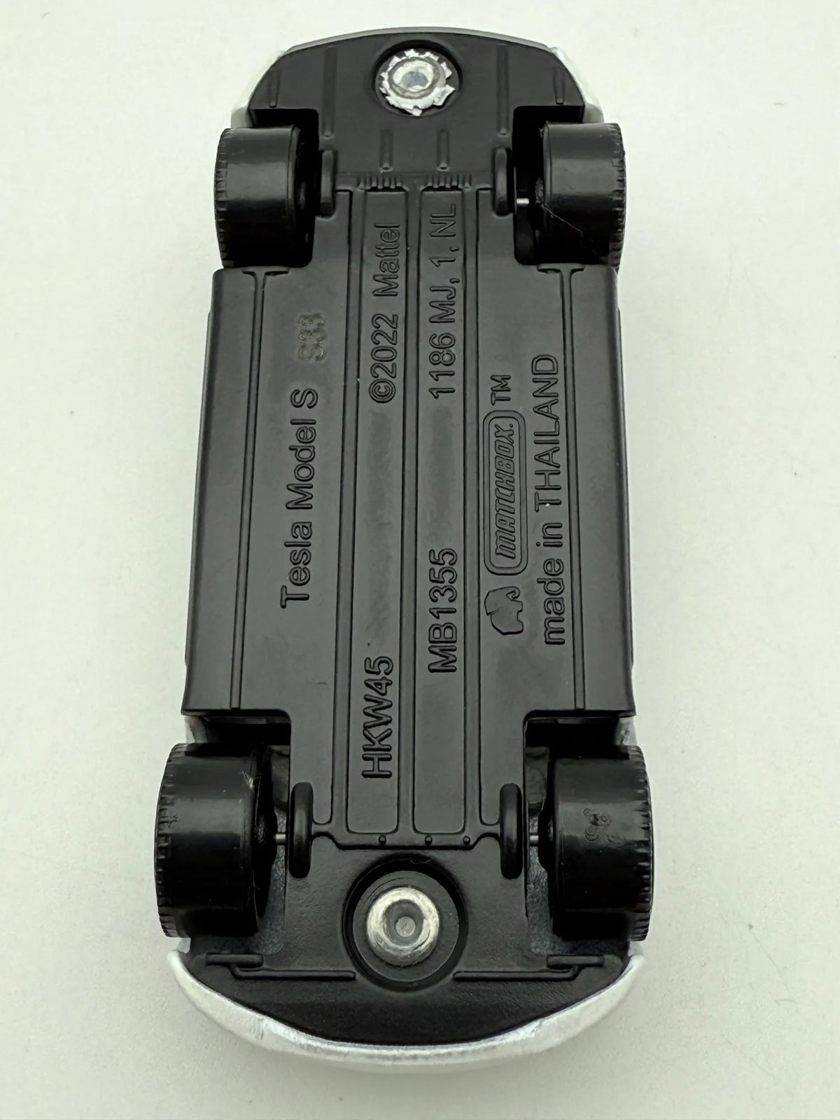 Tesla Model S Matchbox 2022 Biały 1:64 Sedan – zdjęcie 8