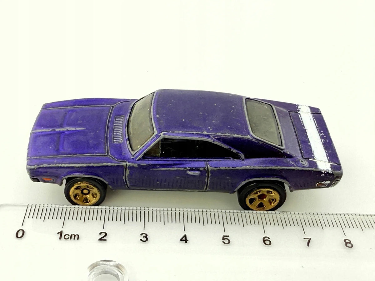 '69 Dodge Charger 500 Hot Wheels 2014 Fioletowy 1:64 – zdjęcie 8