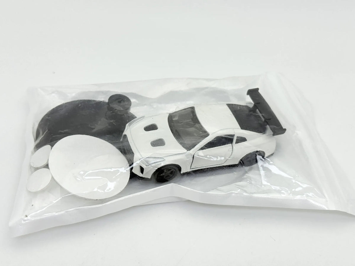 Nissan Gt-R Biały 1:64 + Stojak (Ekspozytor) na Model – zdjęcie 8